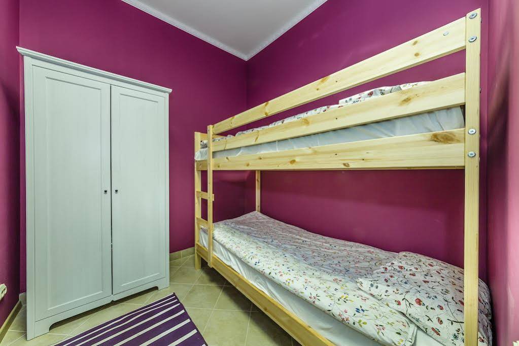 Hostel Makarena