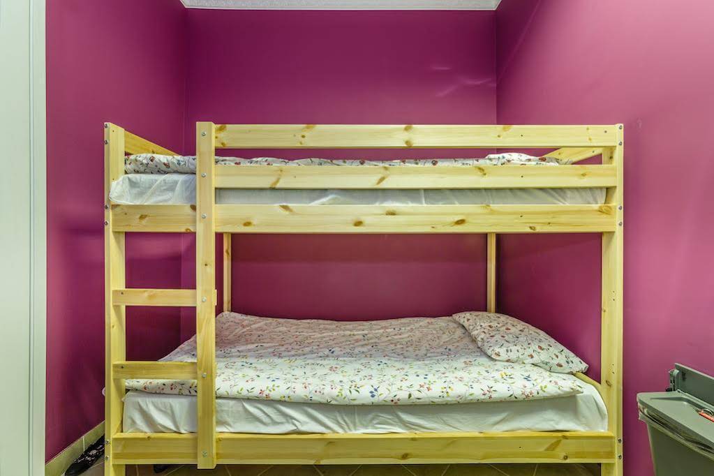 Hostel Makarena