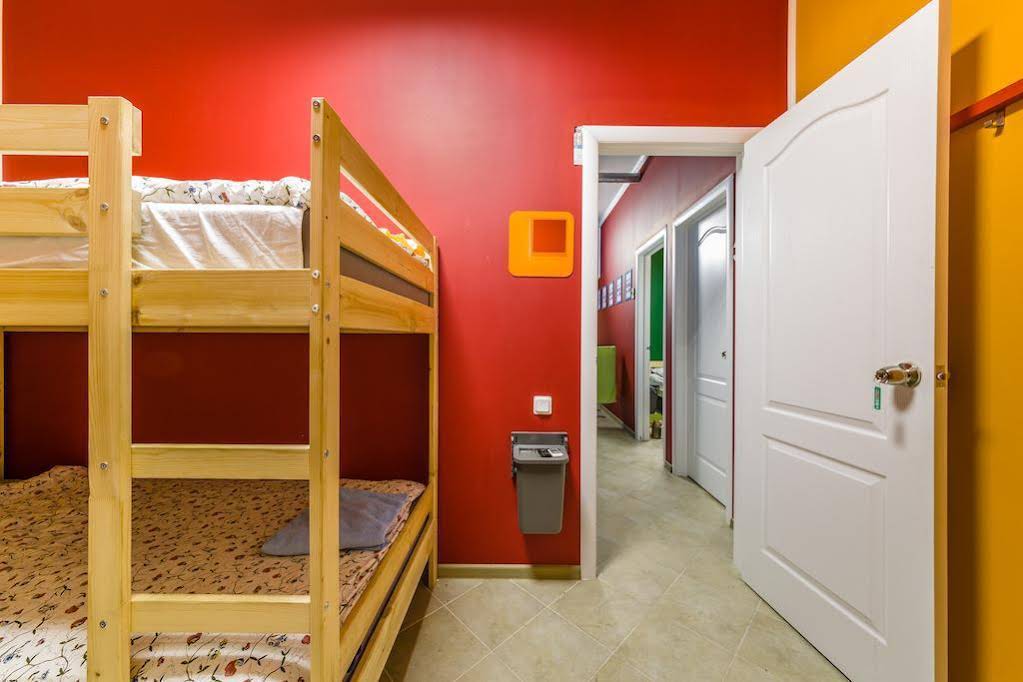 Hostel Makarena