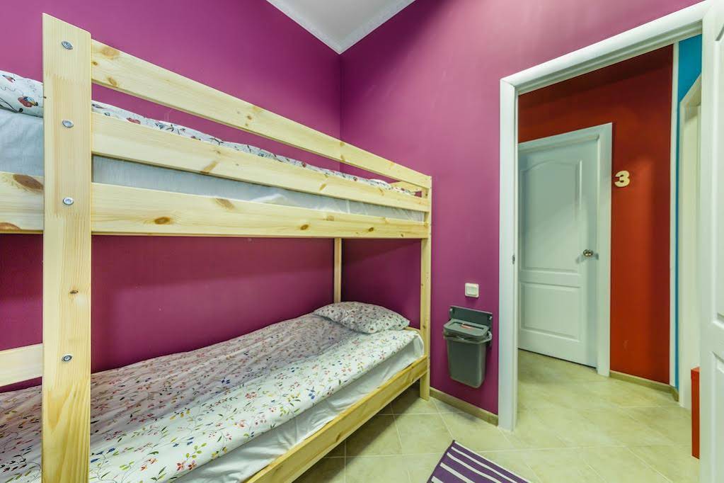 Hostel Makarena