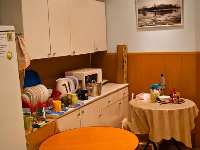 Hostel Variant