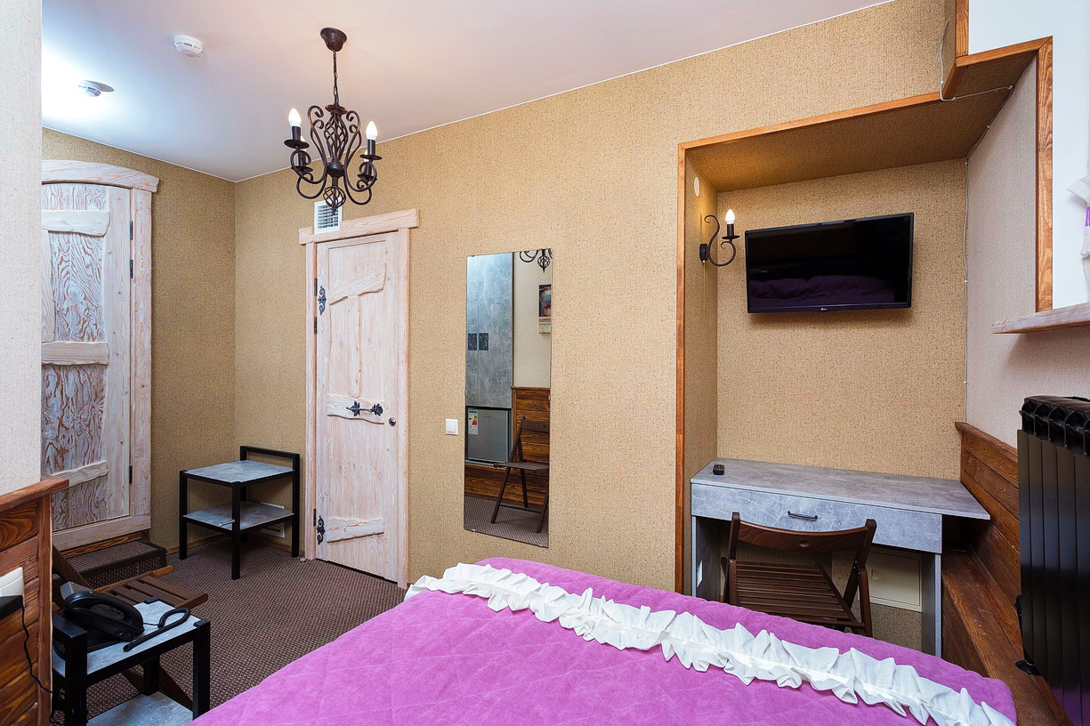 Hotel 3 Gnoma
