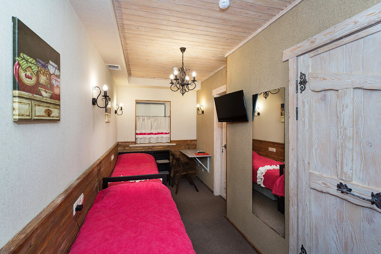 Hotel 3 Gnoma