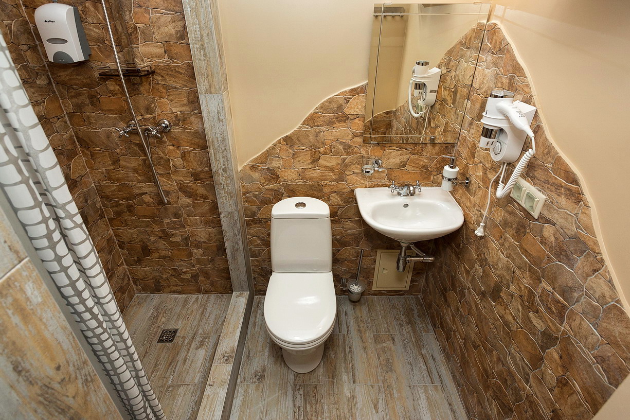 Hotel 3 Gnoma