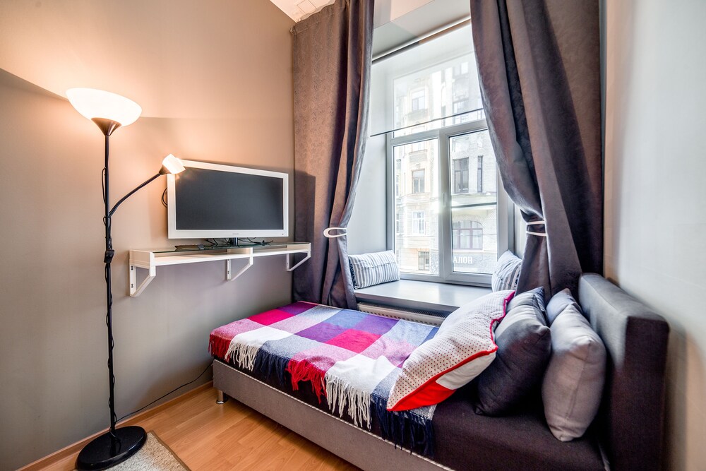 Artapart.Art Hotel