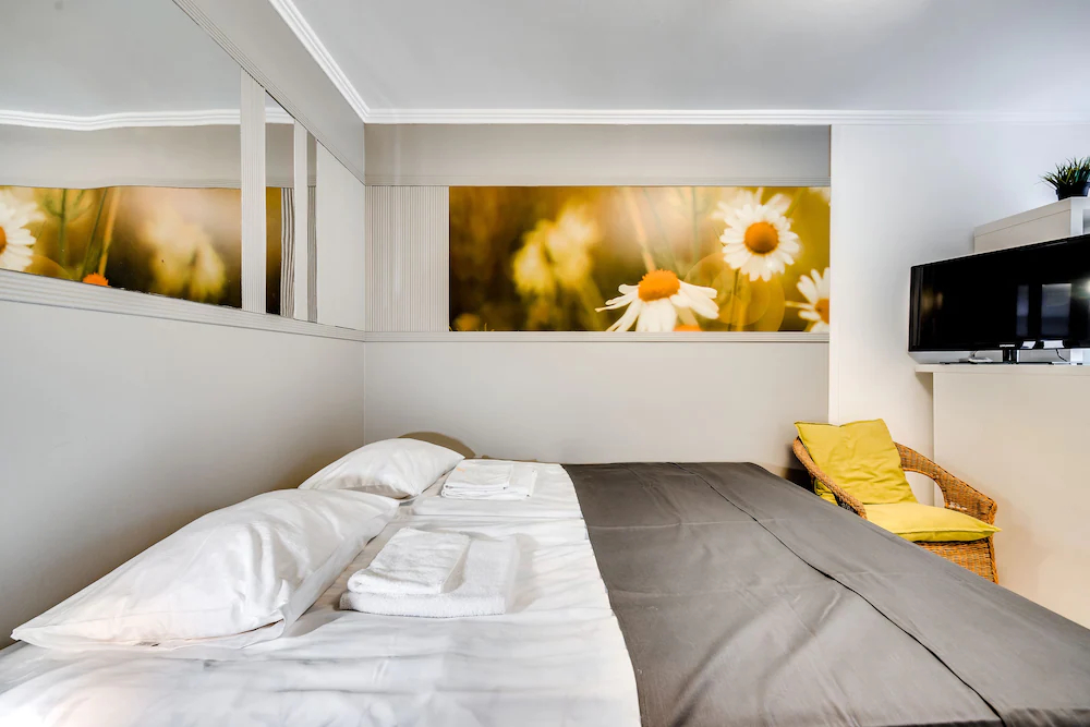 Artapart.Art Hotel