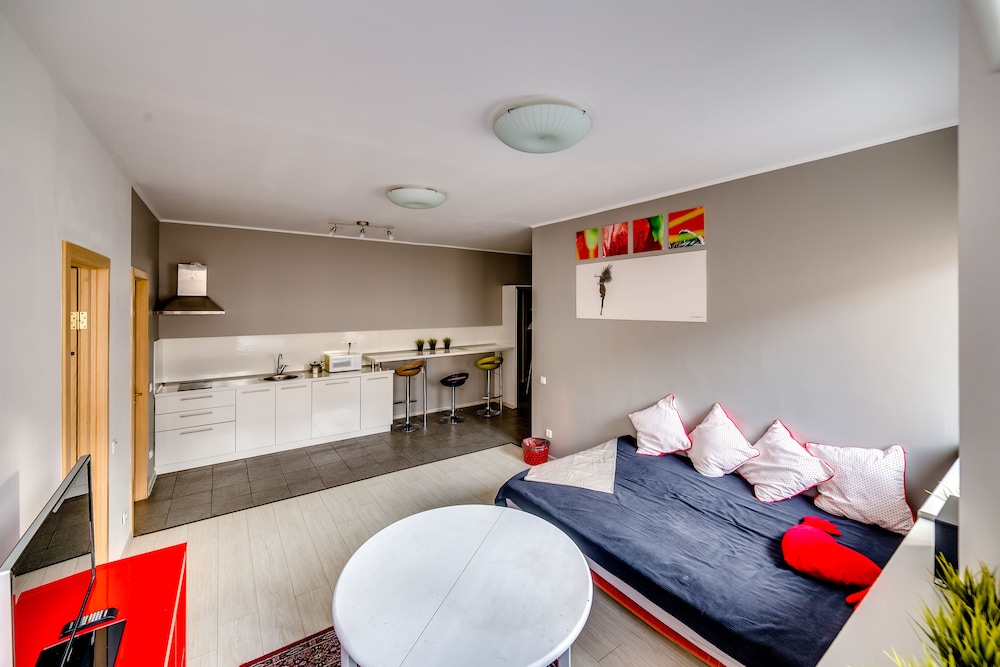 Artapart.Art Hotel