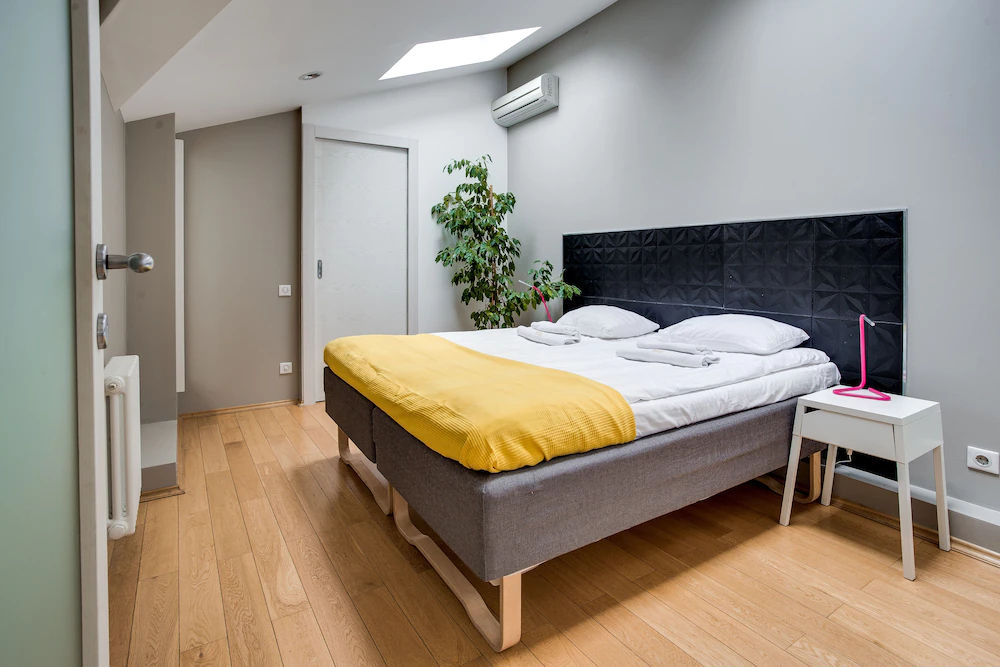 Artapart.Art Hotel