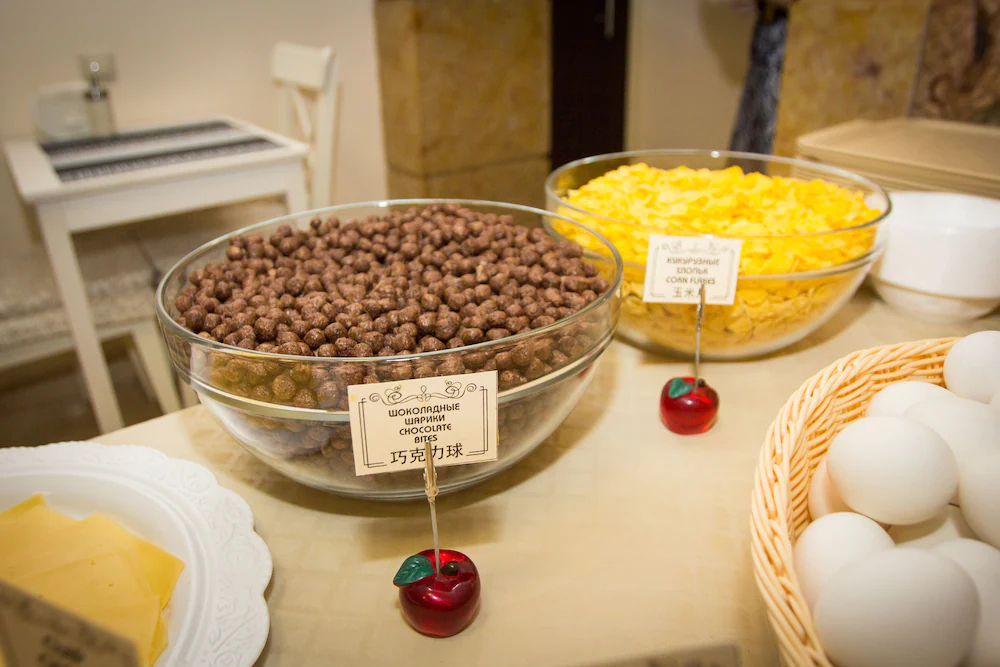 Hotel Democrat on Nevskiy 147