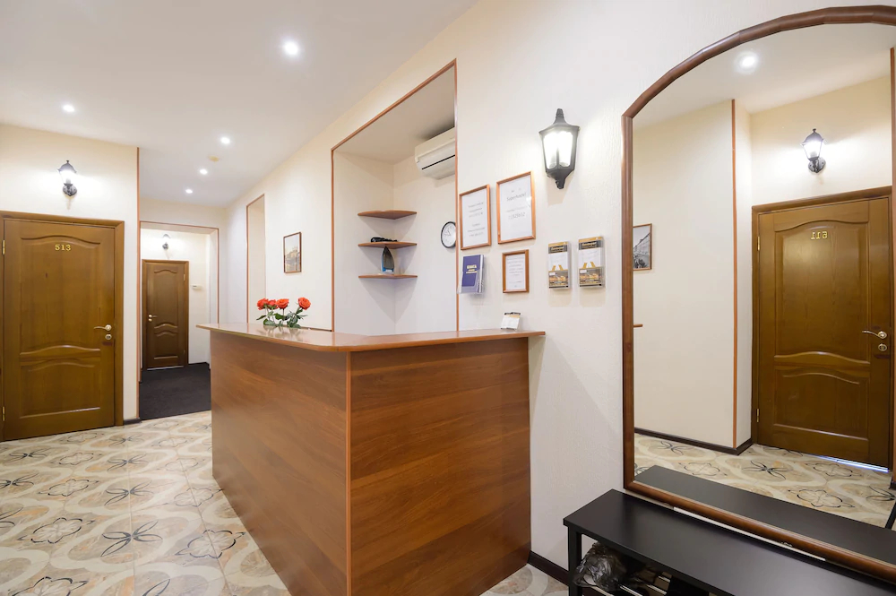 Hotel Democrat on Nevskiy 147