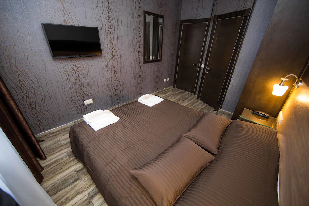 Hotel Era on Tsymbalina