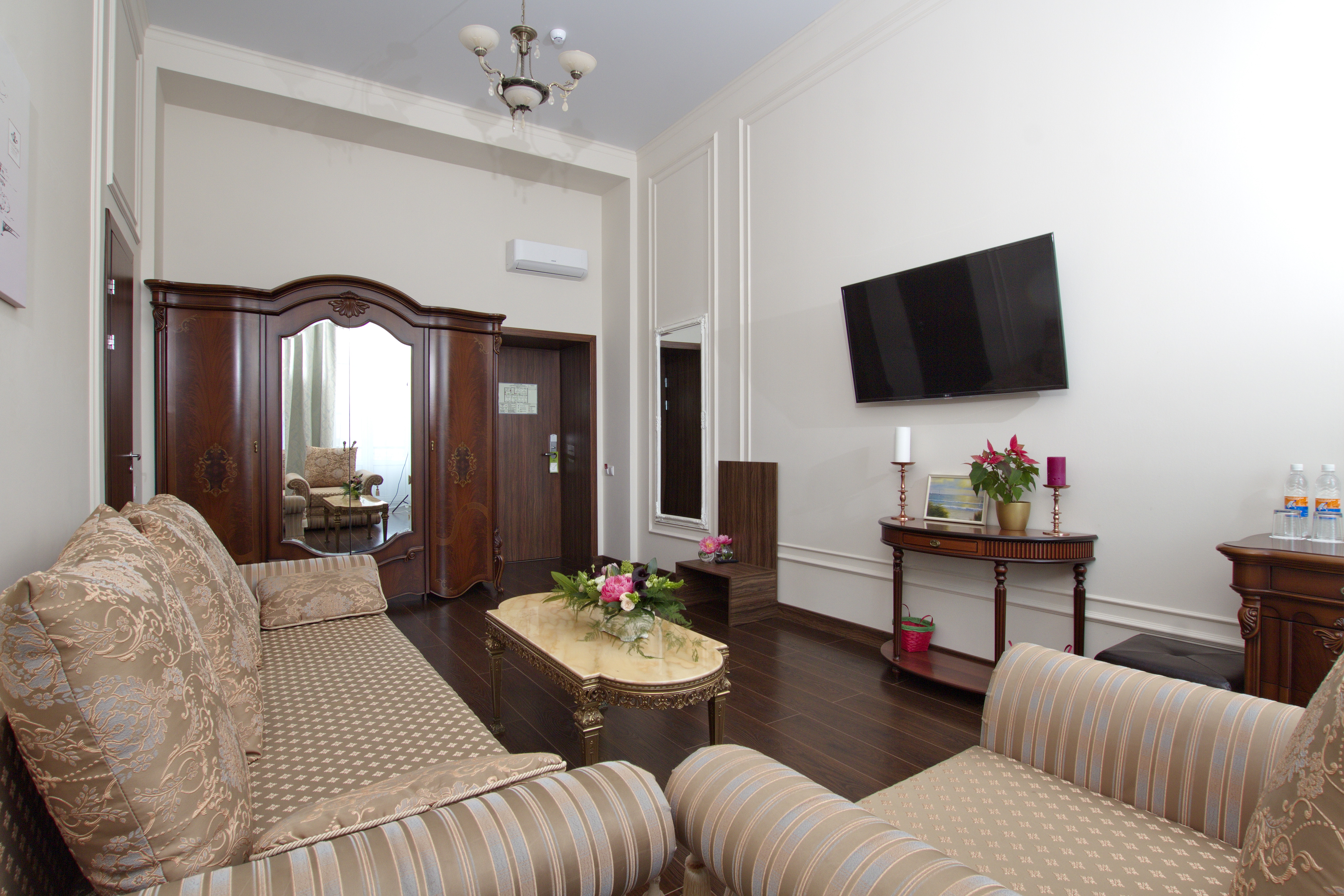 Hotel Golden Age