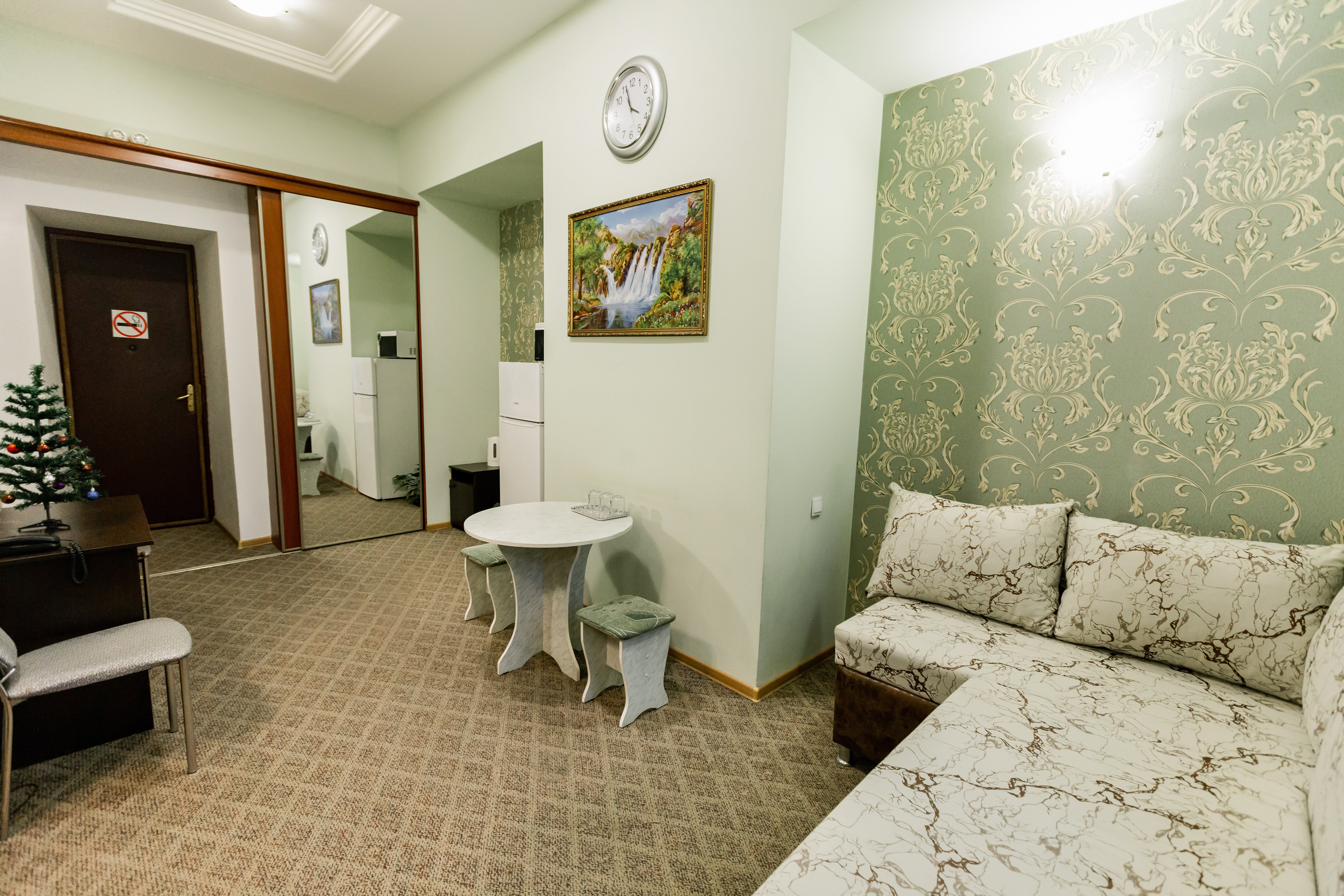 Hotel Nevsky 111