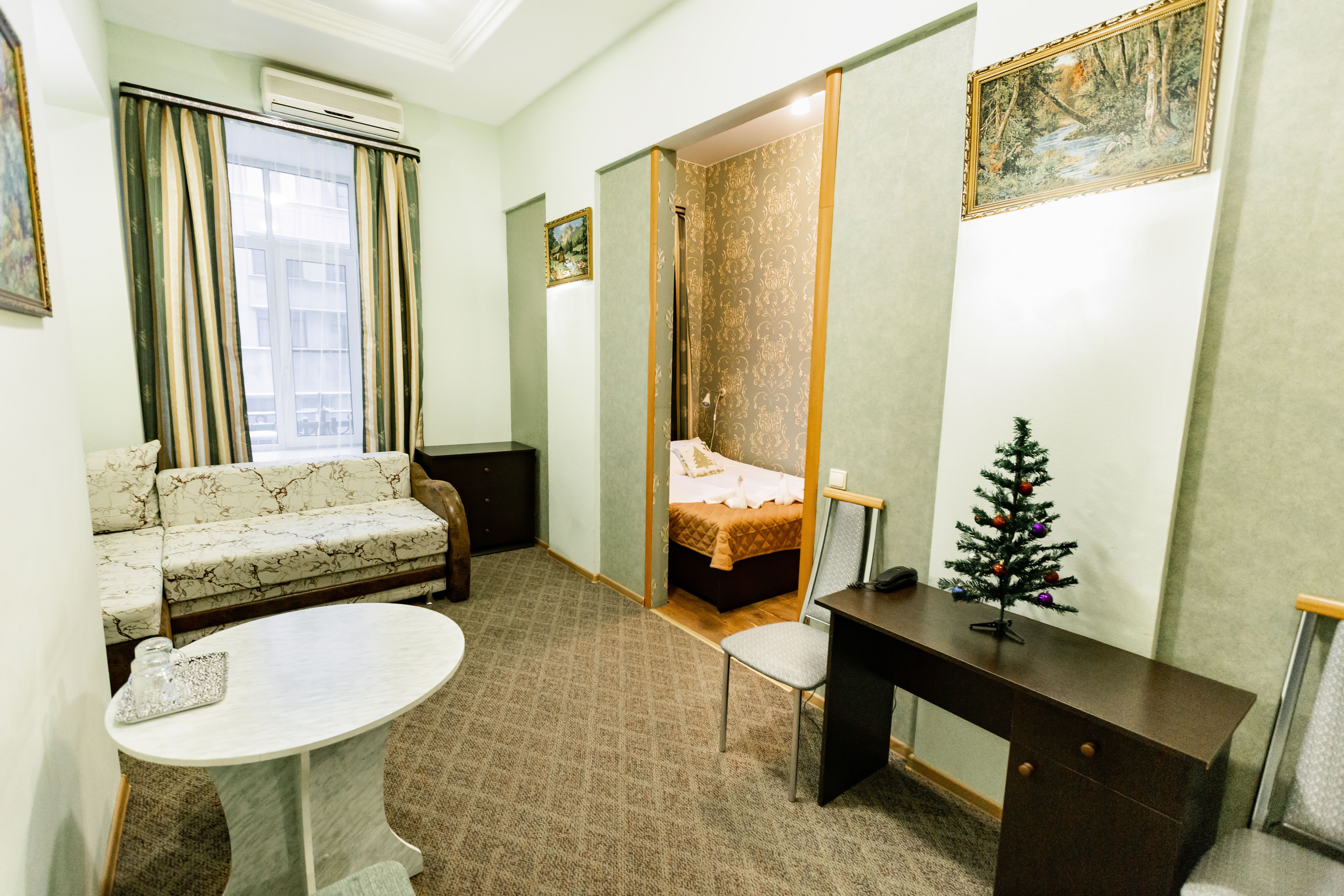 Hotel Nevsky 111