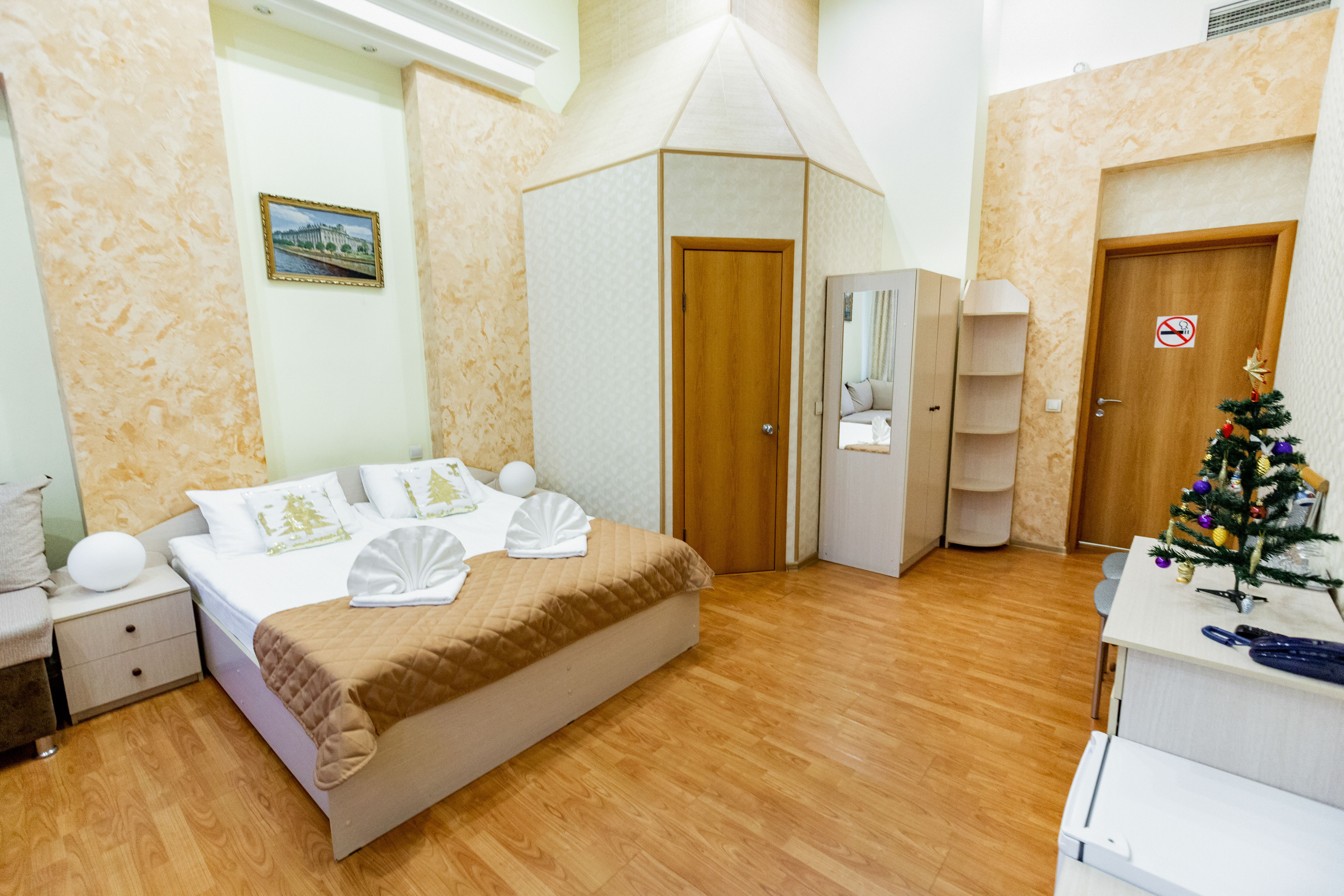 Hotel Nevsky 111