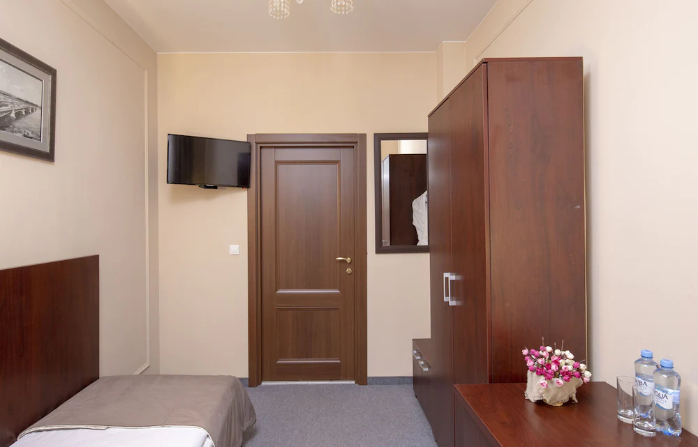Hotel on Mokhovoy