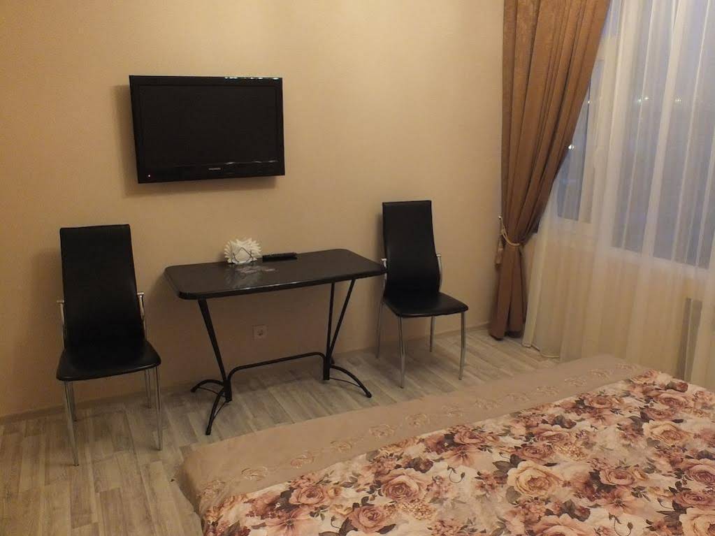 Hotel on Petergofskoye Shosse 3