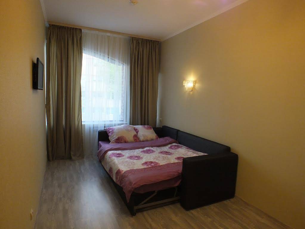 Hotel on Petergofskoye Shosse 3