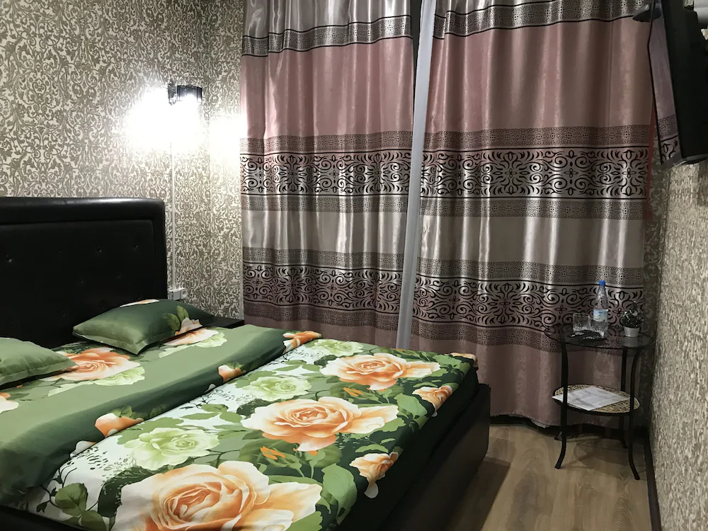 Hotel Plus