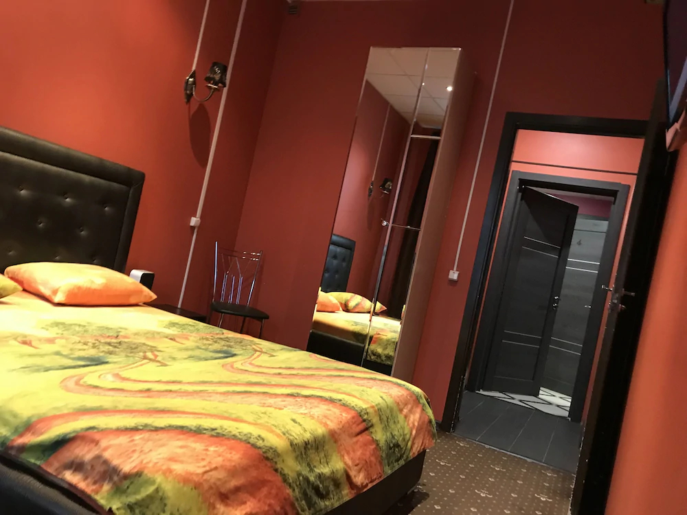 Hotel Plus