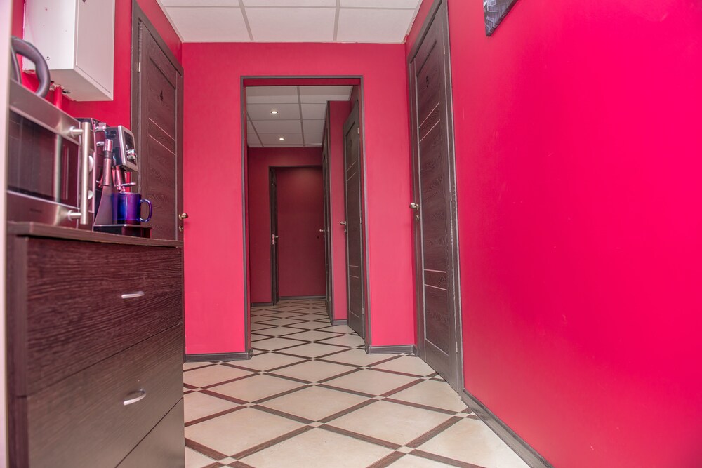 Hotel Plus