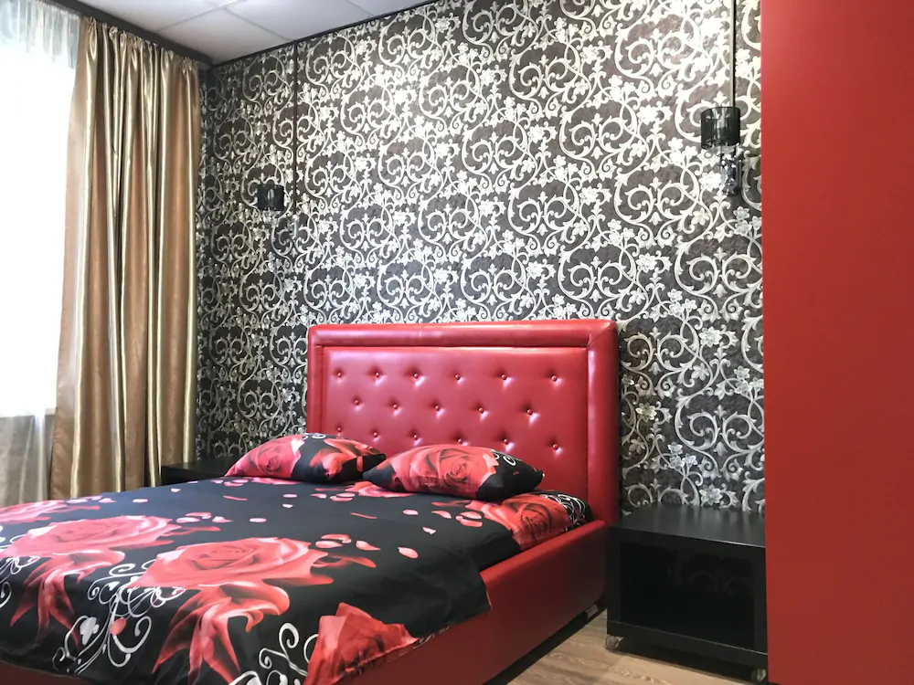 Hotel Plus