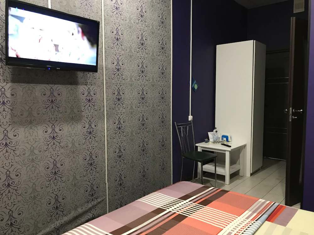 Hotel Plus