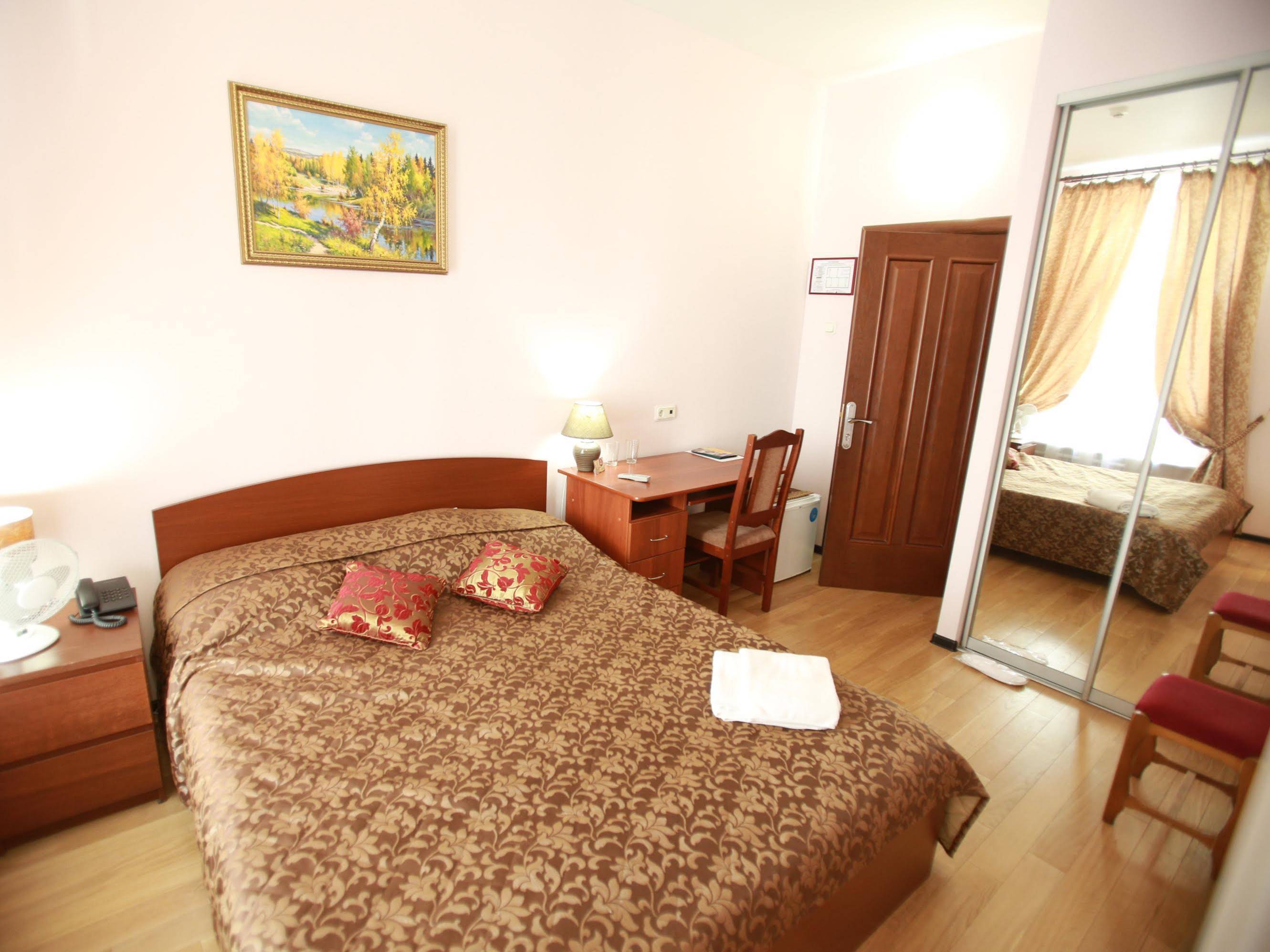 Hotel Prestige