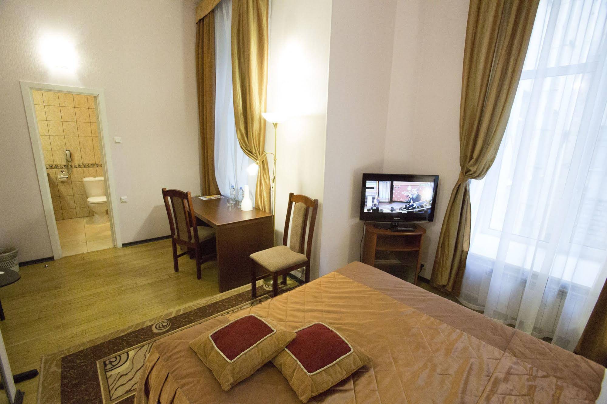 Hotel Prestige