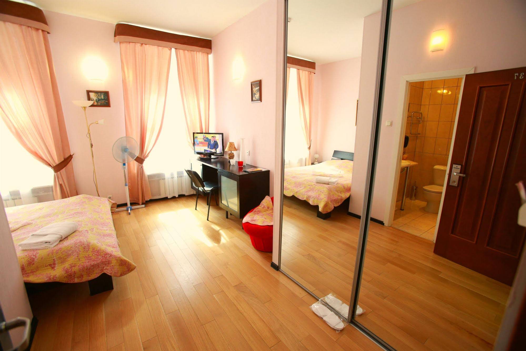 Hotel Prestige