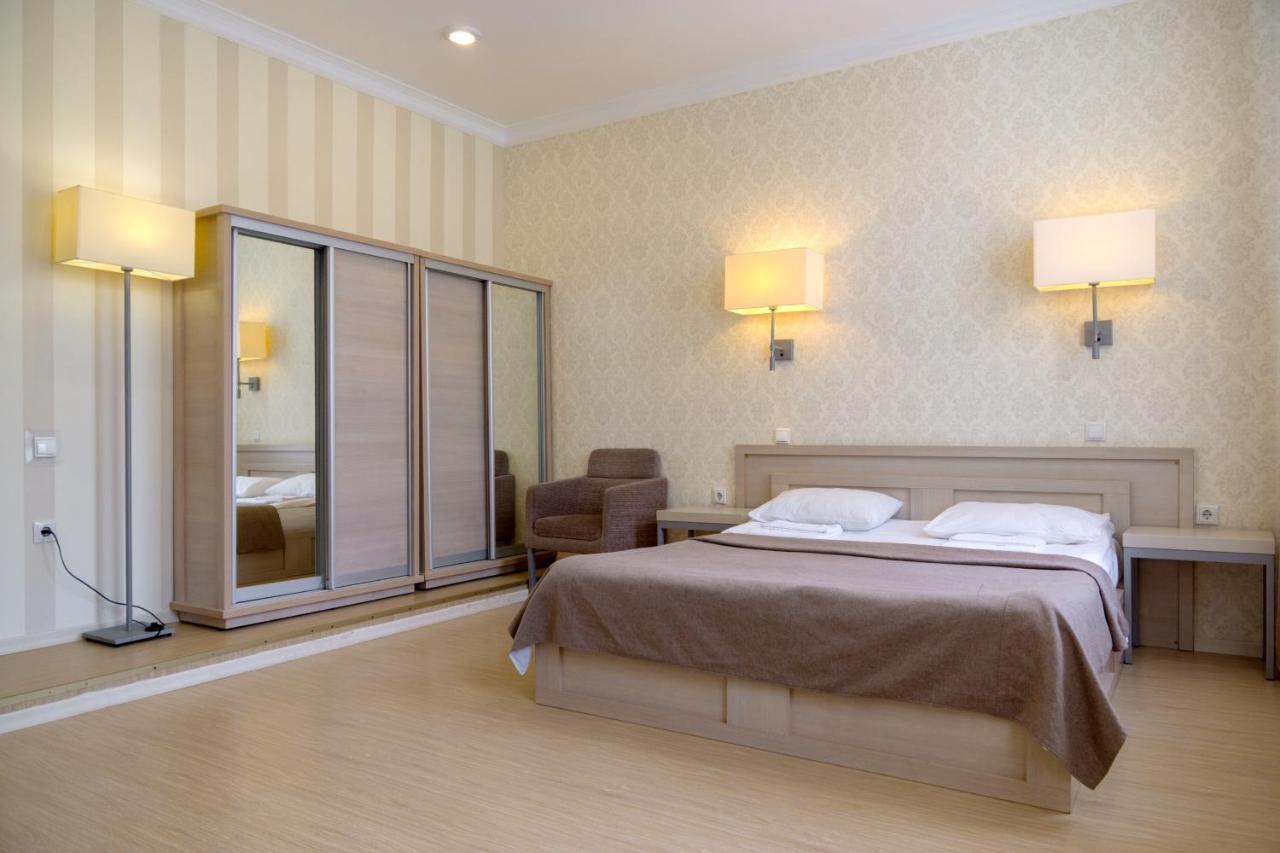 Hotel RA Nevsky 44
