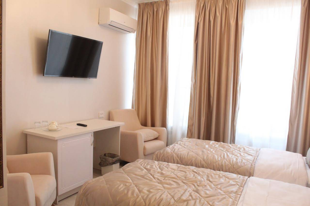 Hotel Roma