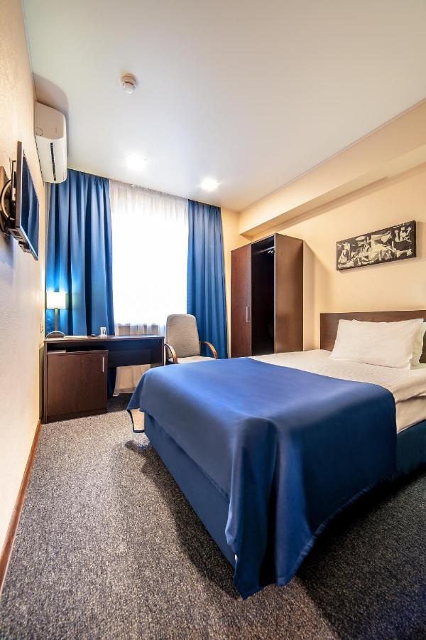 Hotel Rus