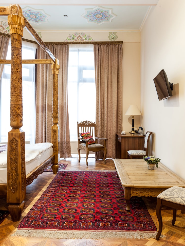 Hotel Silk Way