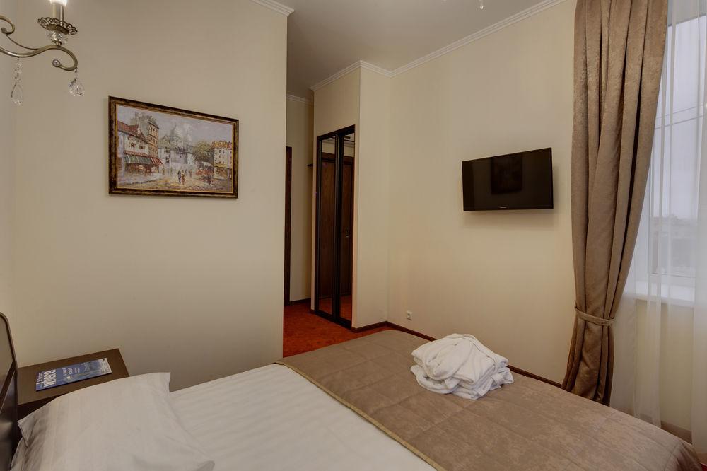 Hotel Solo Panorama Palace Square
