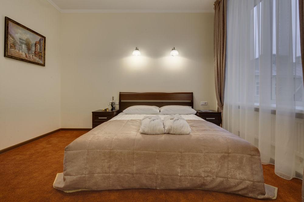 Hotel Solo Panorama Palace Square