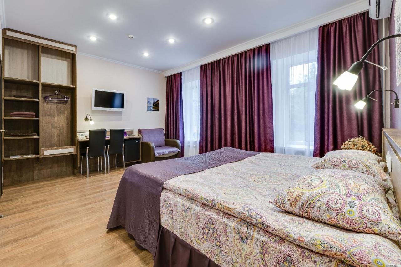 Hotel Veles