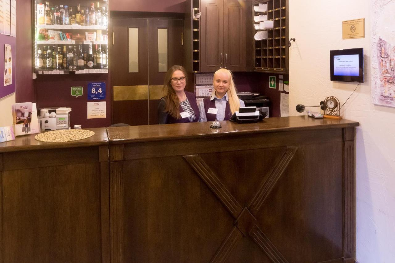 Hotel Veles
