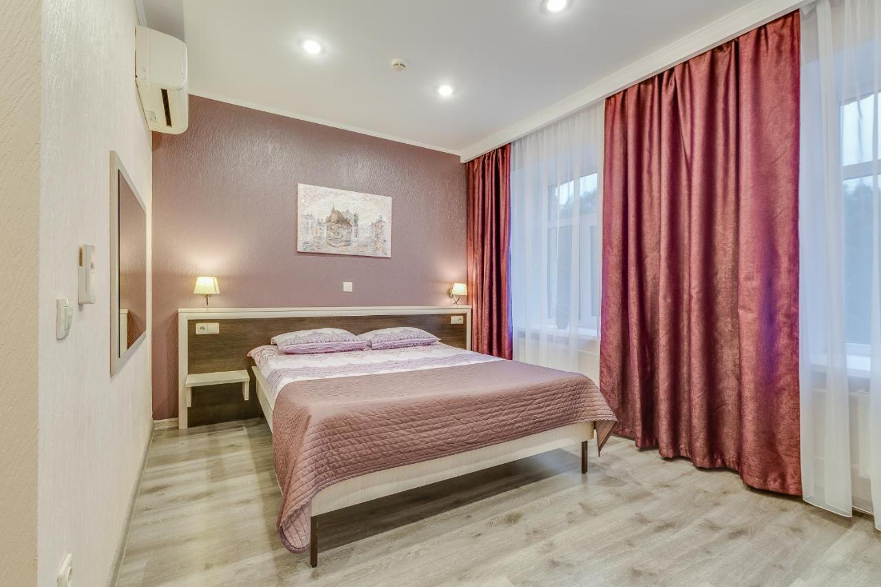 Hotel Veles