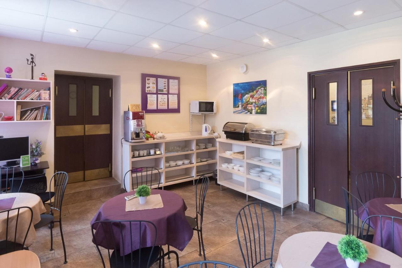 Hotel Veles
