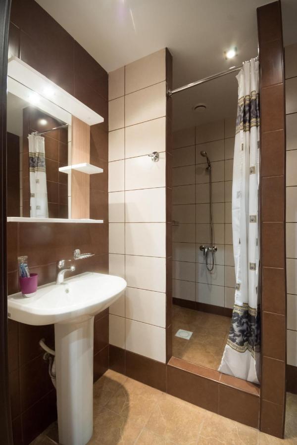 Hotel Veles