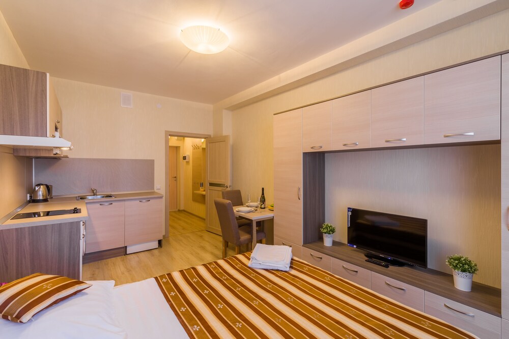 Imperial Apart-Hotel