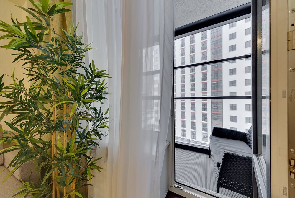 Imperial Apart-Hotel