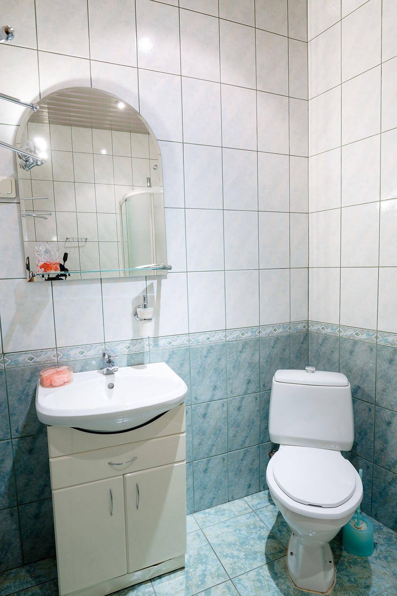 Iskra Hotel