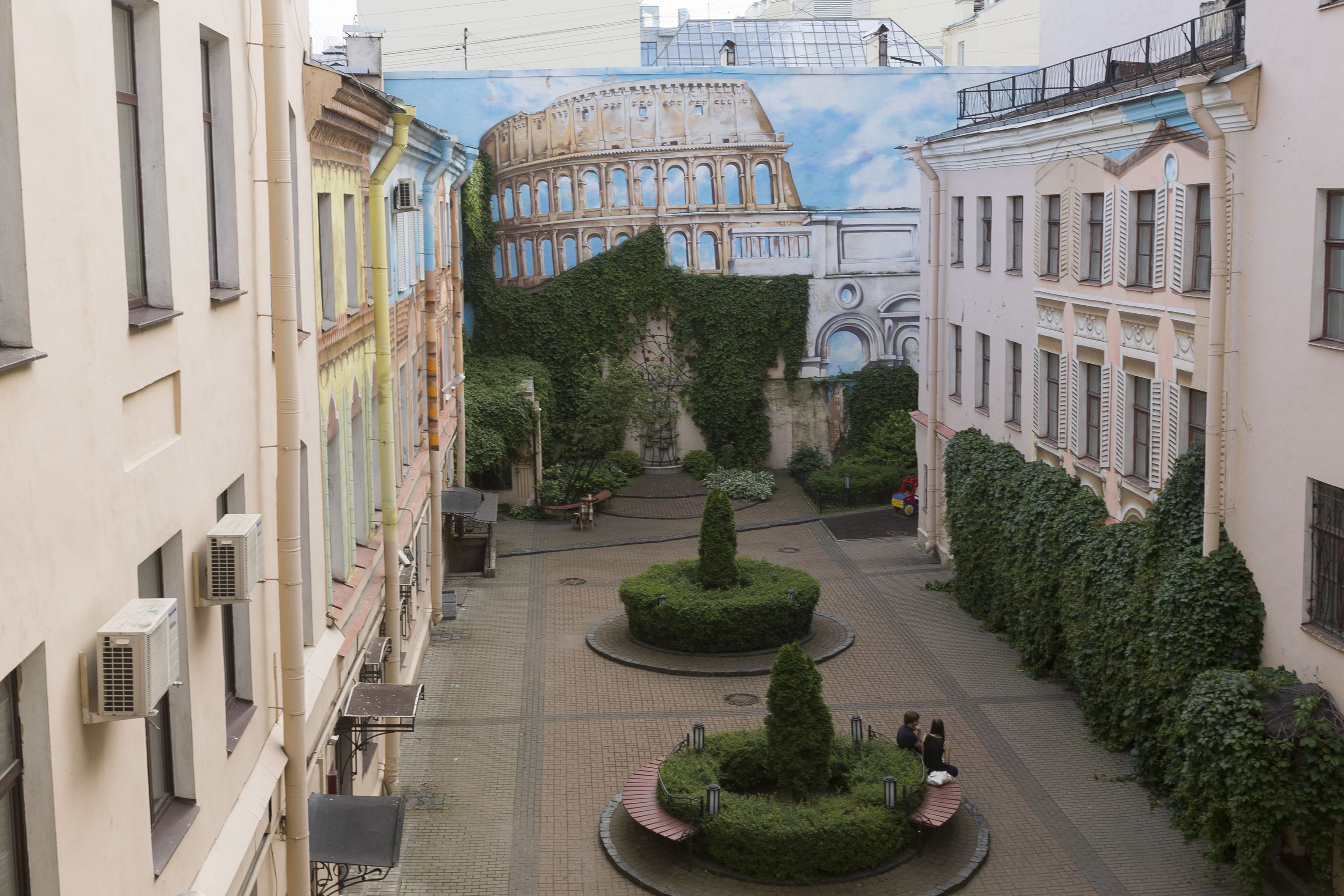 Italyanskaya 29