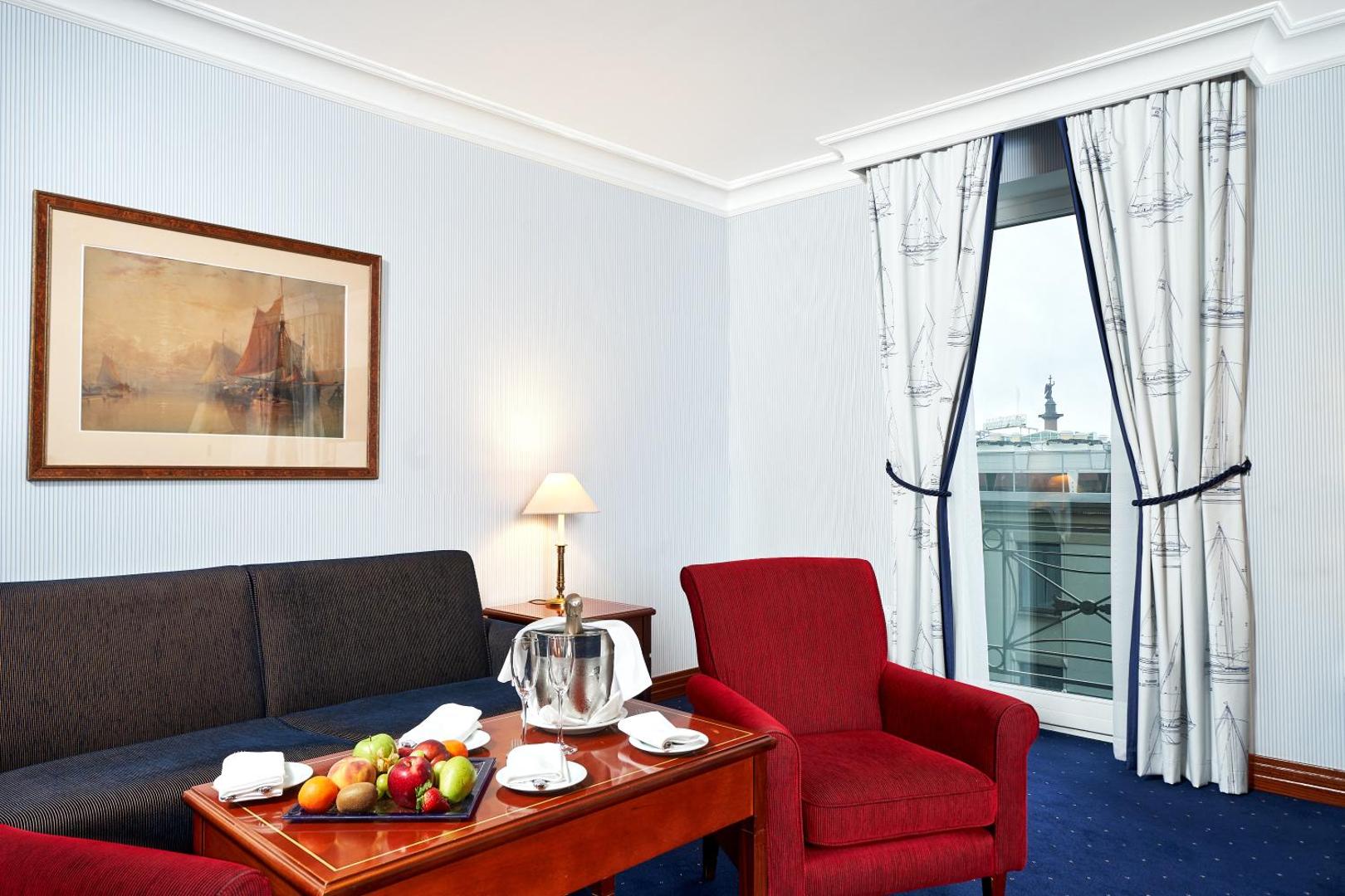 Grand Hotel Moika 22