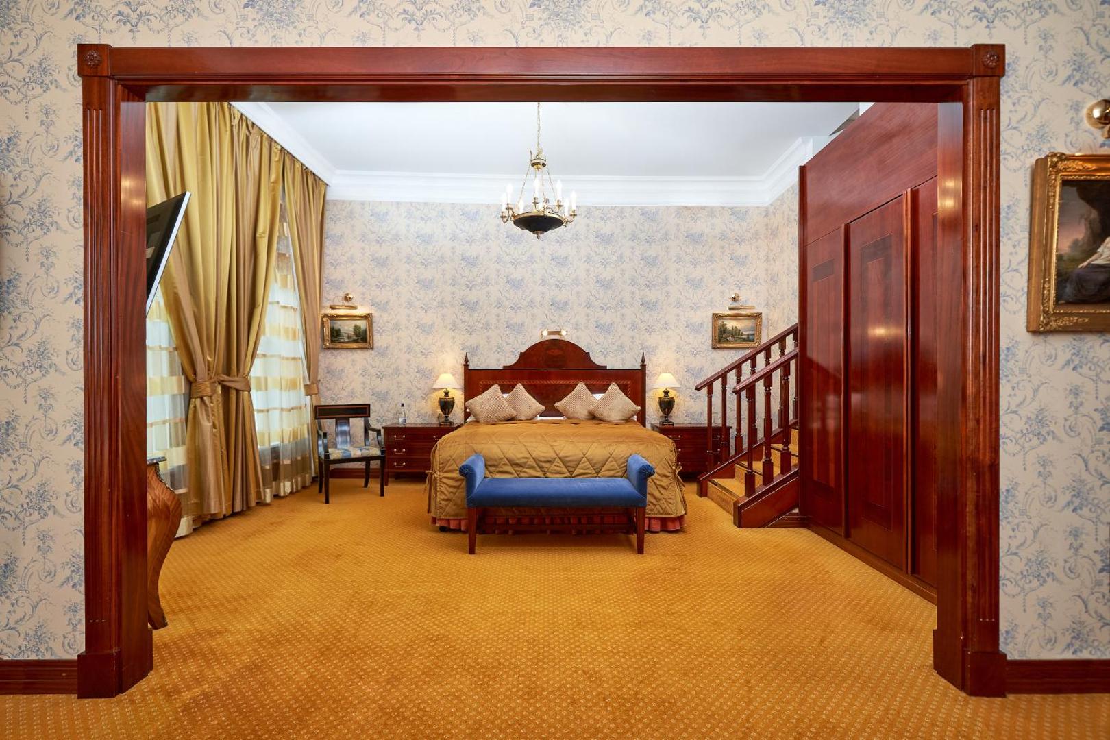 Grand Hotel Moika 22