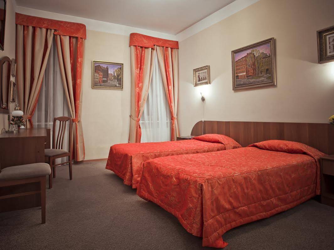 Kholstomer Hotel