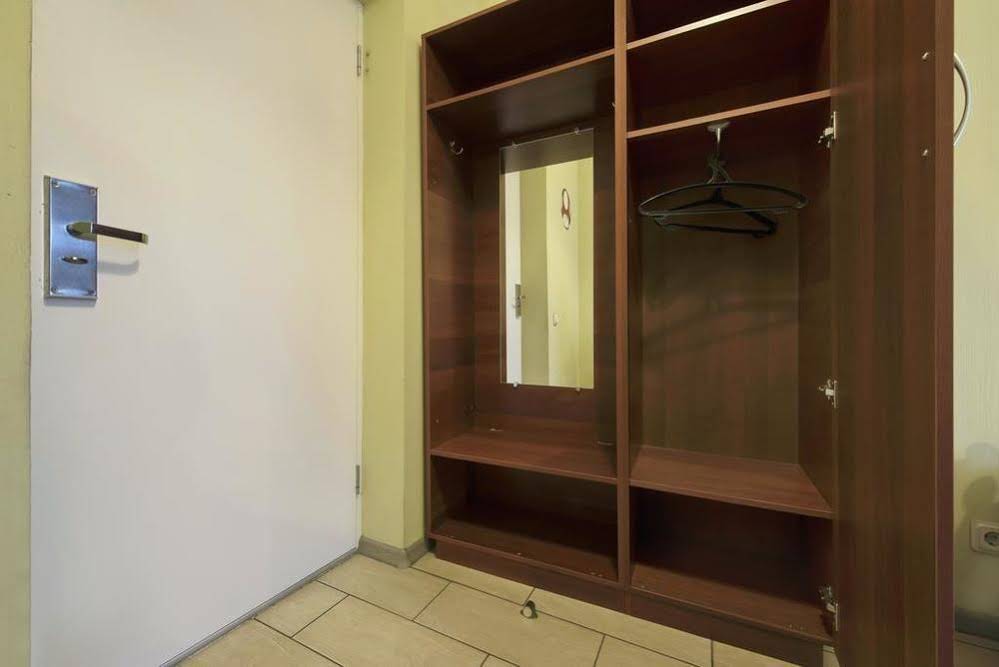 Kino Hostel on Pushkinskaya