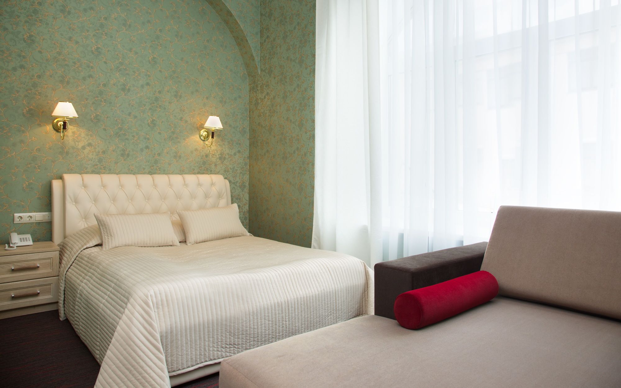 Kravt Hotel